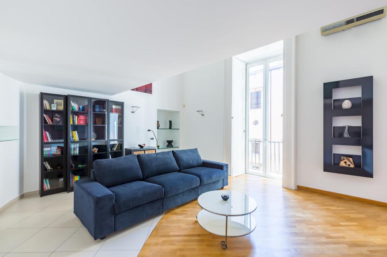 Design & Studio Duplex At National Museum Naples Exterior photo