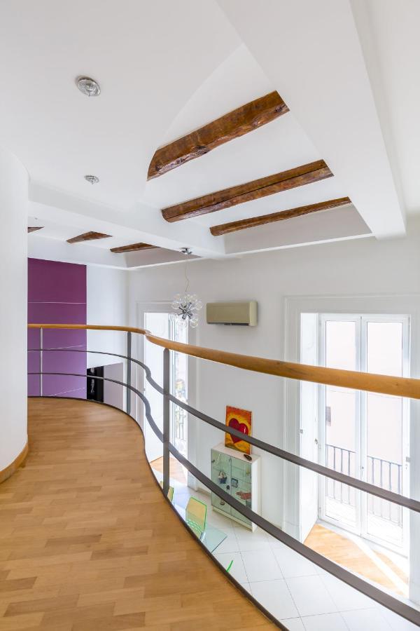 Design & Studio Duplex At National Museum Naples Exterior photo