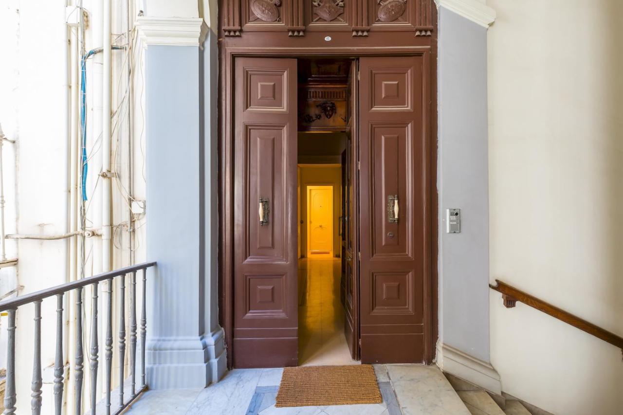 Design & Studio Duplex At National Museum Naples Exterior photo