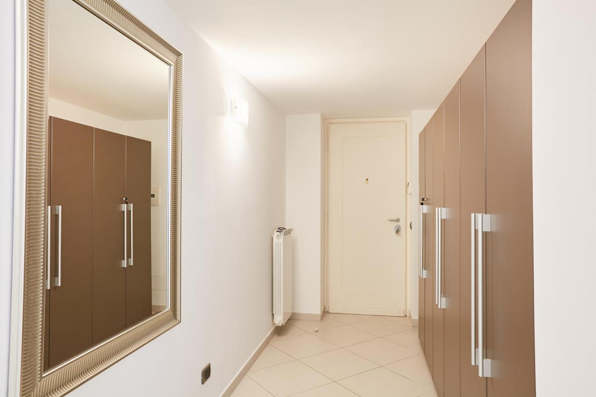 Design & Studio Duplex At National Museum Naples Exterior photo